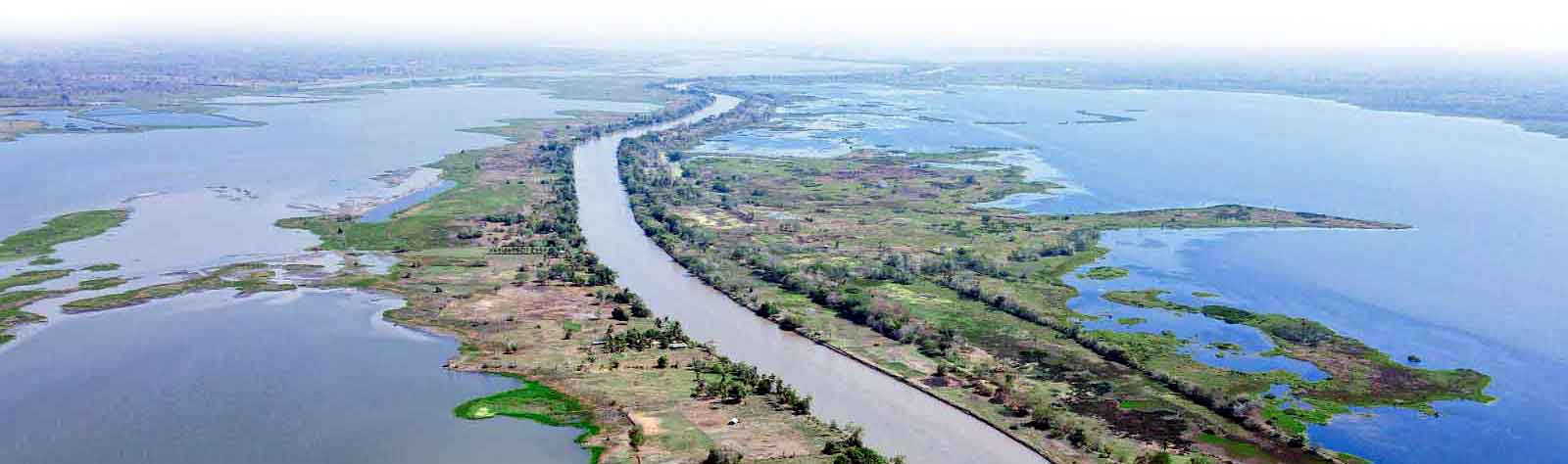 Foto aérea canal del dique