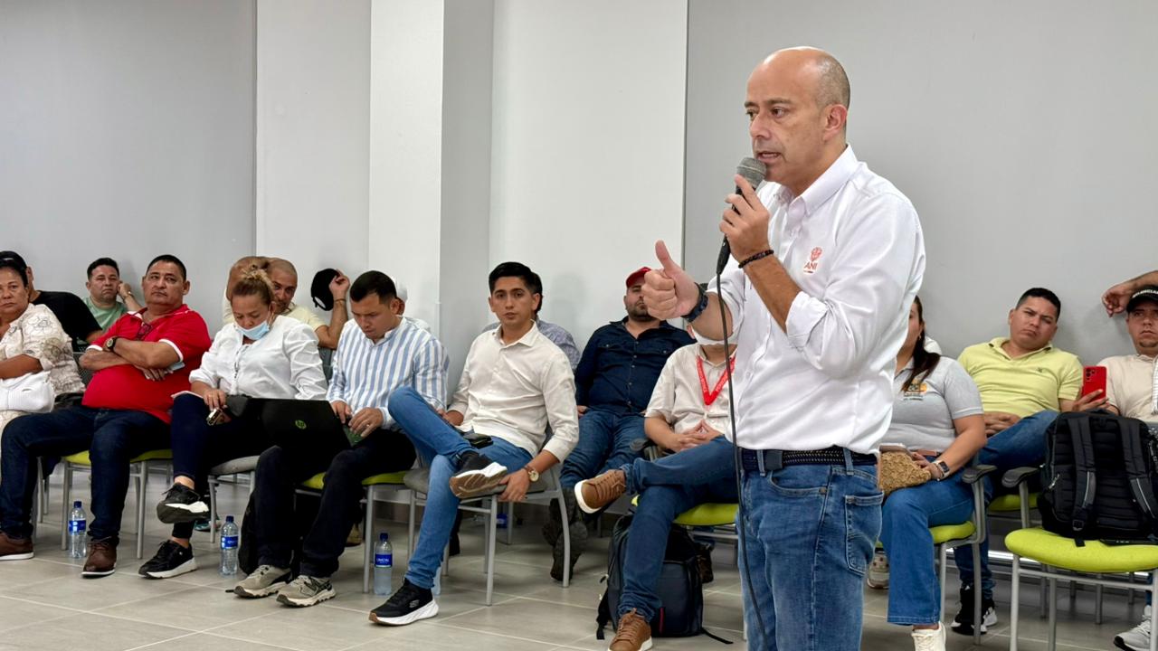 Imagen relacionada con Concertación en territorio logra levantar bloqueos en Troncal 1 y 2 del Magdalena Medio, un corredor clave para la economía nacional