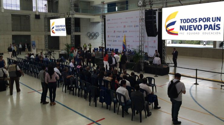 Imagen relacionada con Via streaming: Firma contrato proyecto vial Bucaramanga-Barrancabermeja-Yondó