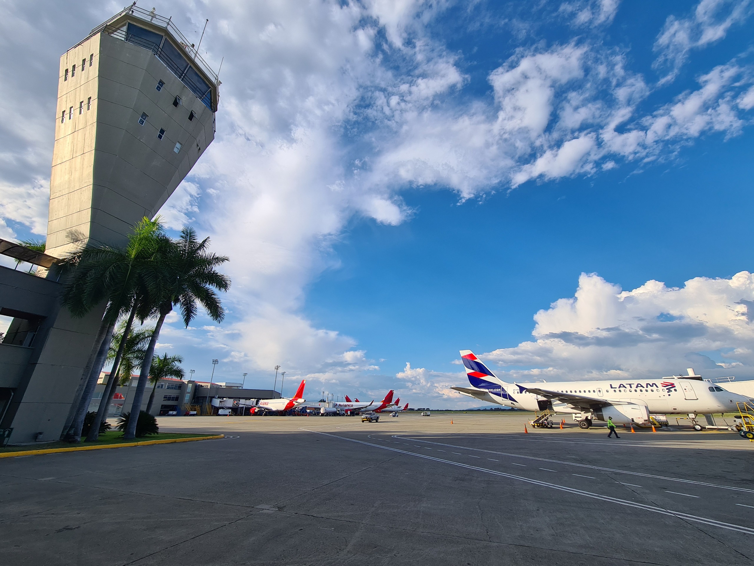 Imagen relacionada con ANI prorroga contrato de concesión del Aeropuerto Alfonso Bonilla Aragón