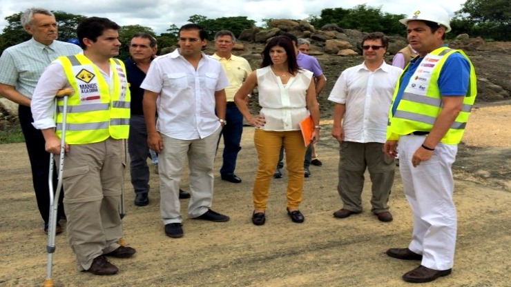 Imagen relacionada con Ministra destraba proyecto varado en Variante Sucre