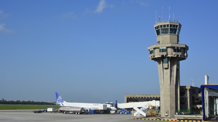 Imagen relacionada con Gobierno estadounidense financia estudio de energía para el Aeropuerto Ernesto Cortissoz