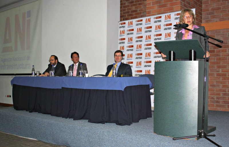 Imagen relacionada con Interventorías son pieza clave para la infraestructura de Colombia: Ministra de Transporte