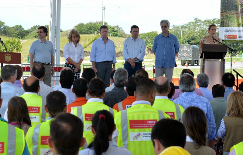 Imagen relacionada con Presidente Juan Manuel Santos entregó obras en el Sector 2 de la Ruta del Sol