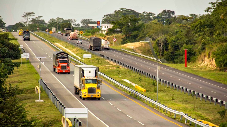 Imagen relacionada con En servicio 10 km nuevos de doble calzada en Ruta del Sol Sector 2