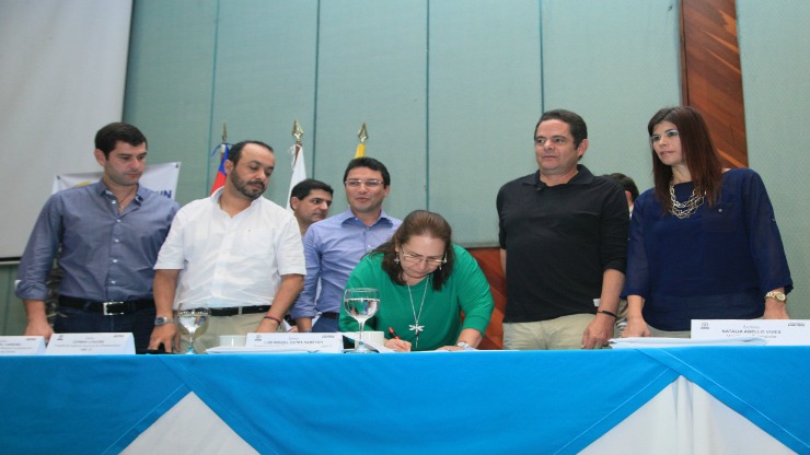 Imagen relacionada con Aeropuertos de Santa Marta y Cartagena se benefician de importantes obras del Gobierno Nacional