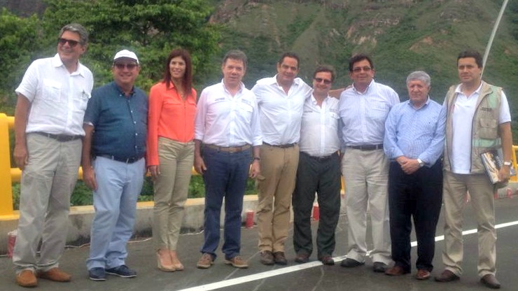 Imagen relacionada con Inauguración y firmas de actas de inicio de obras 4G, enmarcaron el histórico Día de la Infraestructura