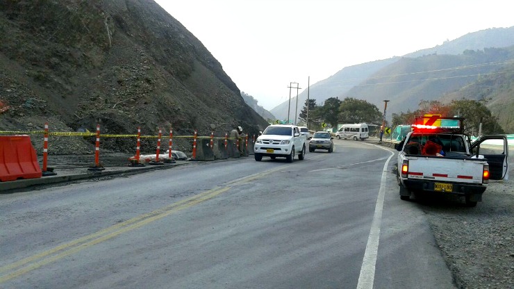 Imagen relacionada con En tiempo récord fue habilitada la movilidad en la vía Bogotá-Villavicencio