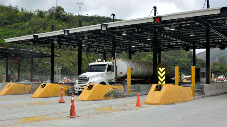 Imagen relacionada con Gobierno Nacional inicia proceso de contratación para implementar peajes electrónicos en el país