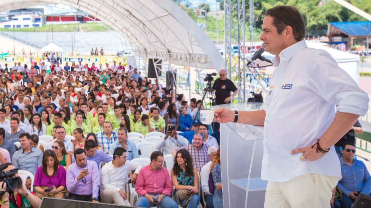 Imagen relacionada con Vicepresidente Vargas Lleras pone en marcha Autopista 4G Santa Ana-Mocoa-Neiva