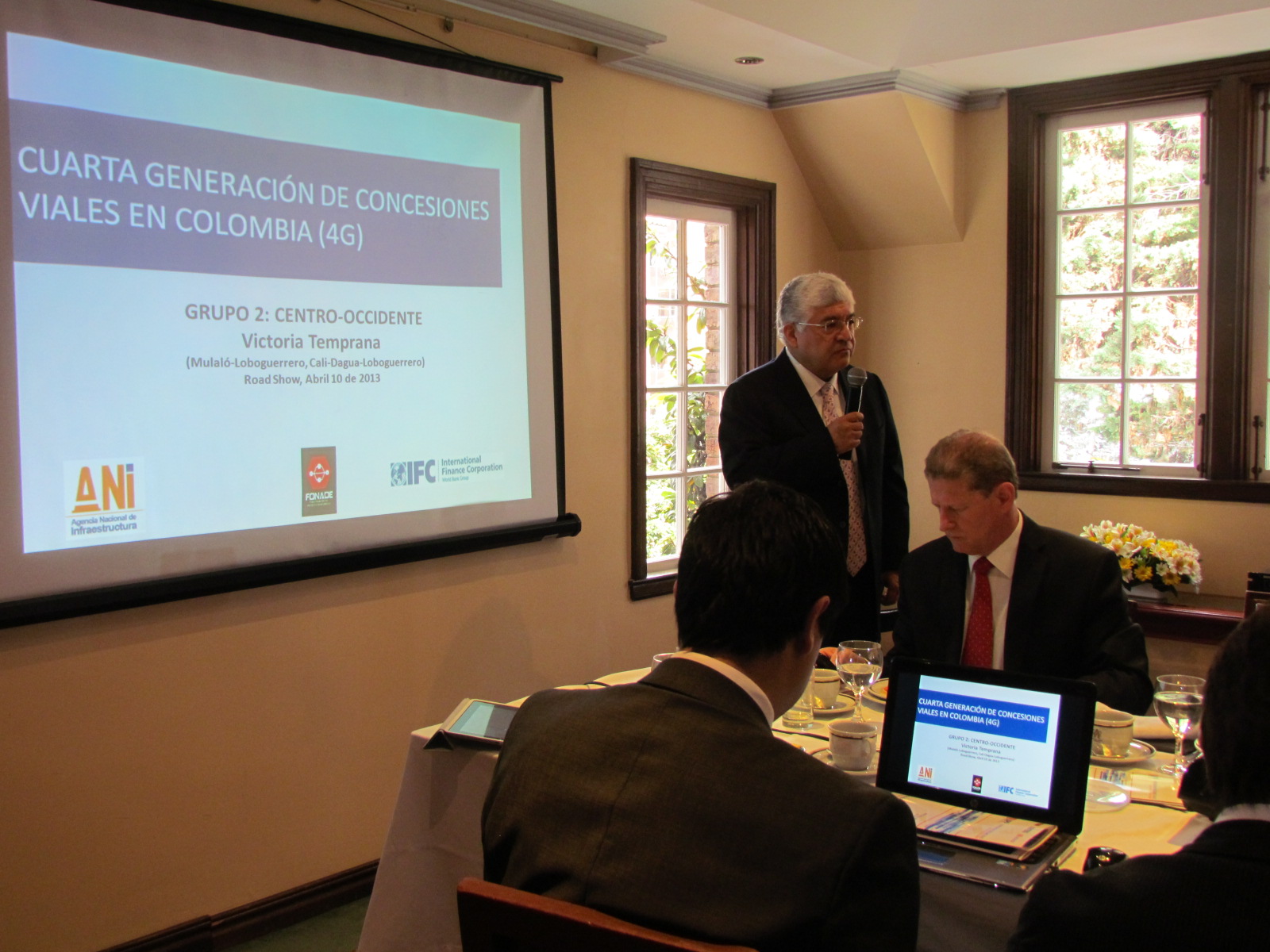 Imagen relacionada con Se realizó el primer Road Show del proyecto  Mulaló – Loboguerrero y Cali – Dagua - Loboguerrero ante inversionistas nacionales y extranjeros