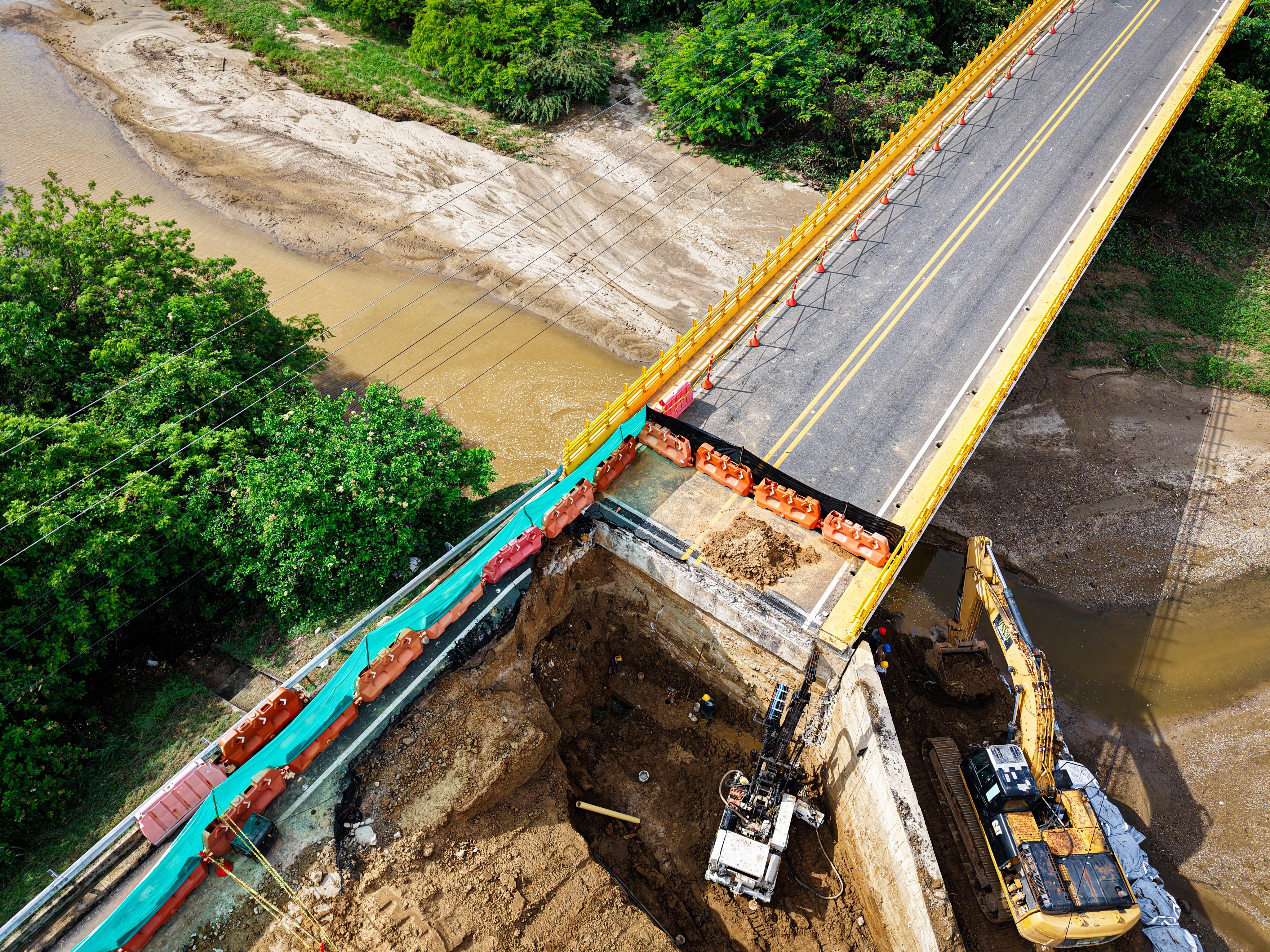 Imagen relacionada con “El primero de junio se habilitará un carril en doble sentido en el puente Juan de Acosta”: Óscar Torres Yarzagaray, presidente de la ANI