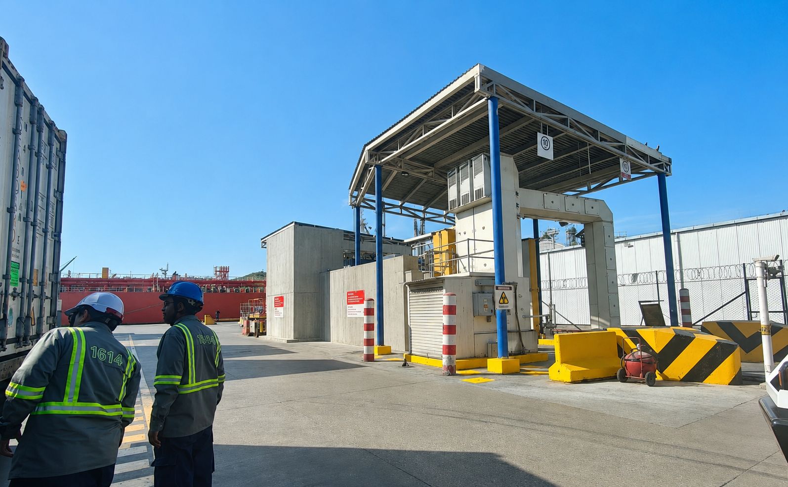 Imagen relacionada con Escáner de alta tecnología entra en operación en puerto de Santa Marta