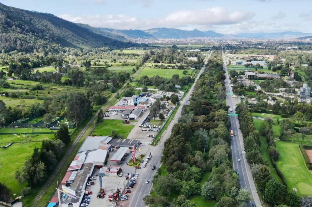 Imagen relacionada con ANLA da vía libre a las obras de ampliación de la Autopista Norte