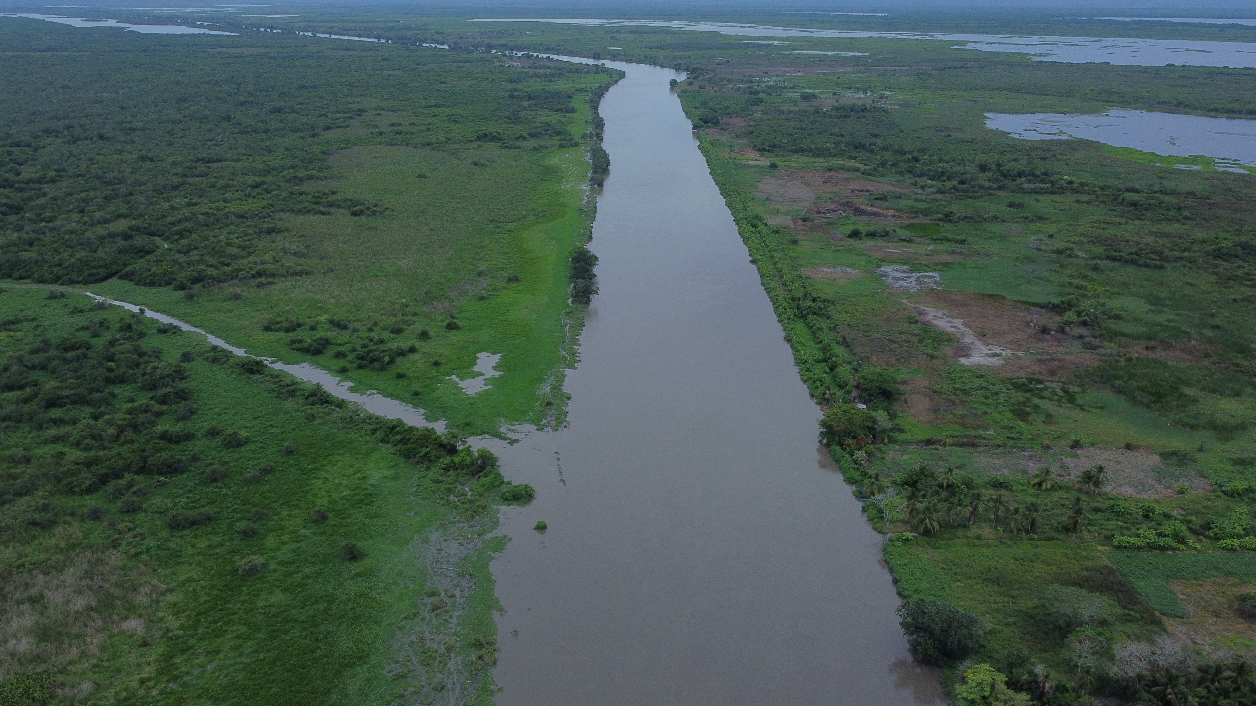 Luego de escuchar a las comunidades, el Gobierno del Cambio adjudica la megaobra del Canal del Dique