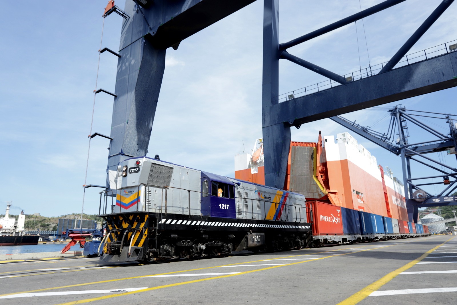 Arranca la era férrea y la intermodalidad en Colombia Arranca la era férrea y la intermodalidad en Colombia