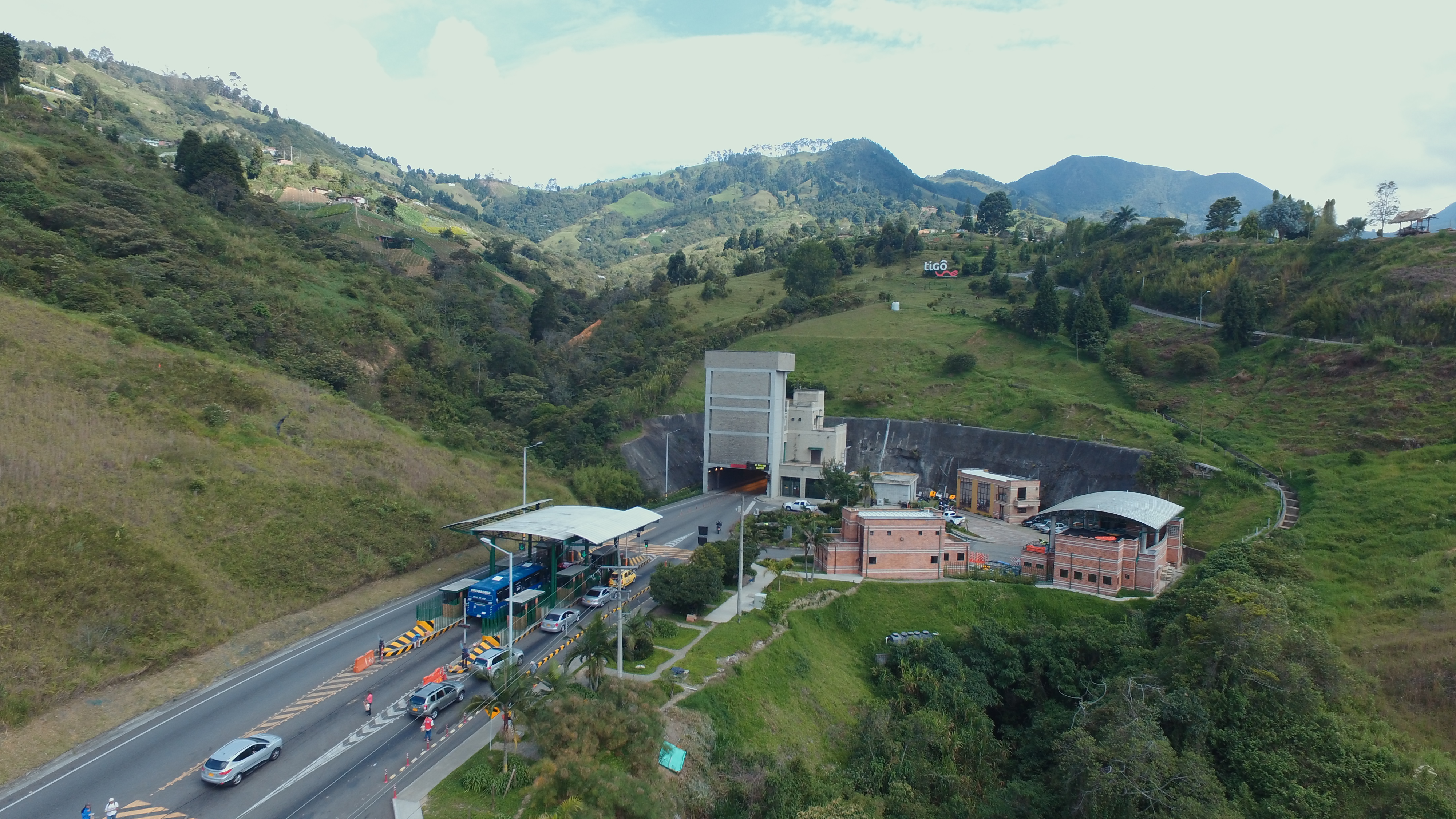 Autopista al Mar 1 ya cuenta con dos licencias ambientales