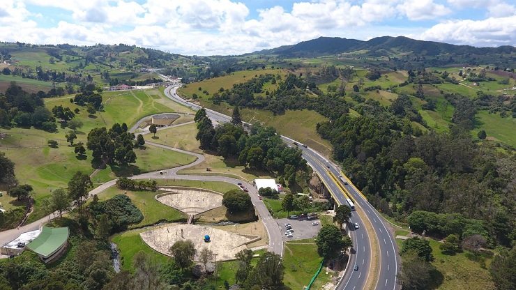 Gobierno Nacional inaugura doble calzada entre Bogotá y Tunja