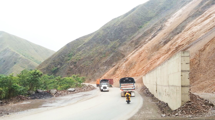 MinTransporte y ANI reducen horarios de cierre de la vía Buenaventura - Buga