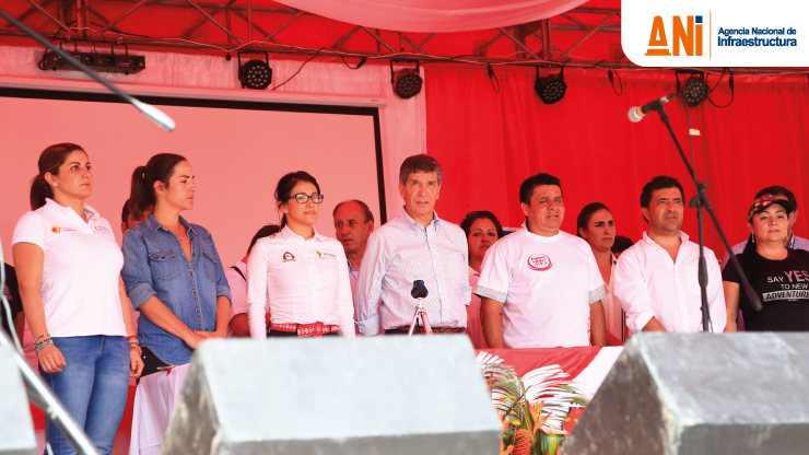 Gobierno Nacional inicia plan piloto para vías del posconflicto en Colombia Gobierno Nacional inicia plan piloto para vías del posconflicto en Colombia