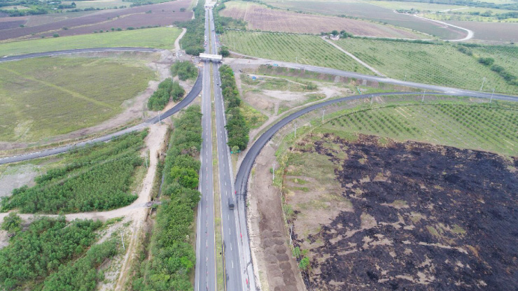Por izaje de vigas, se programa reducción y desvíos a un carril en la variante Chicoral Por izaje de vigas, se programa reducción y desvíos a un carril en la variante Chicoral