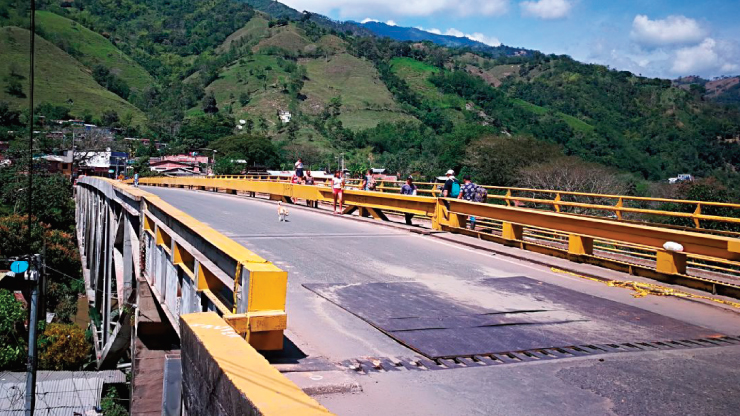 En puente de Irra se habilitará el paso restringido en 30 días