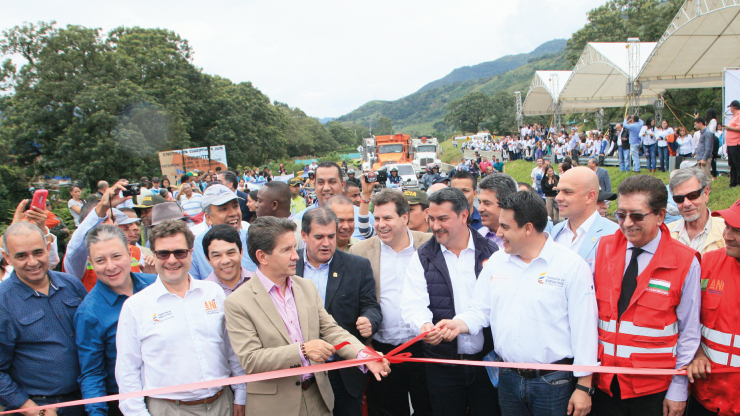 Con entrega de Autopista Barbosa - Pradera en Antioquia avanza nuevo corredor a la Costa Atlántica