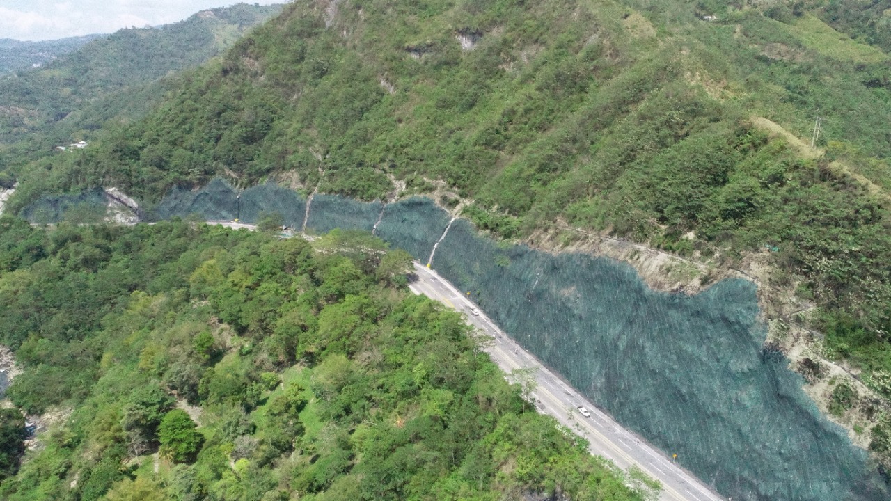 Lista obras de estabilización del km 60 en la vía Bogotá - Villeta Lista obras de estabilización del km 60 en la vía Bogotá - Villeta