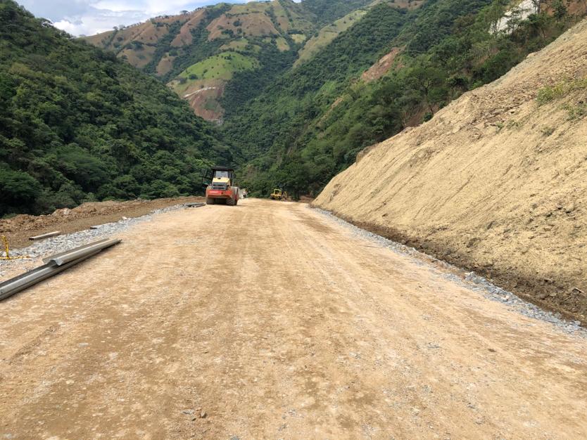 Antes de finalizar el 2019, se restablecerá el tránsito por la vía Bolombolo-Amagá en el sector Sinifaná Antes de finalizar el 2019, se restablecerá el tránsito por la vía Bolombolo-Amagá en el sector Sinifaná