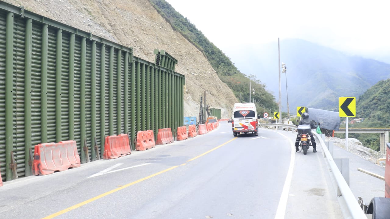 Avanzan a buen ritmo las obras del tablestacado en la vía Bogotá –Villavicencio: ANI