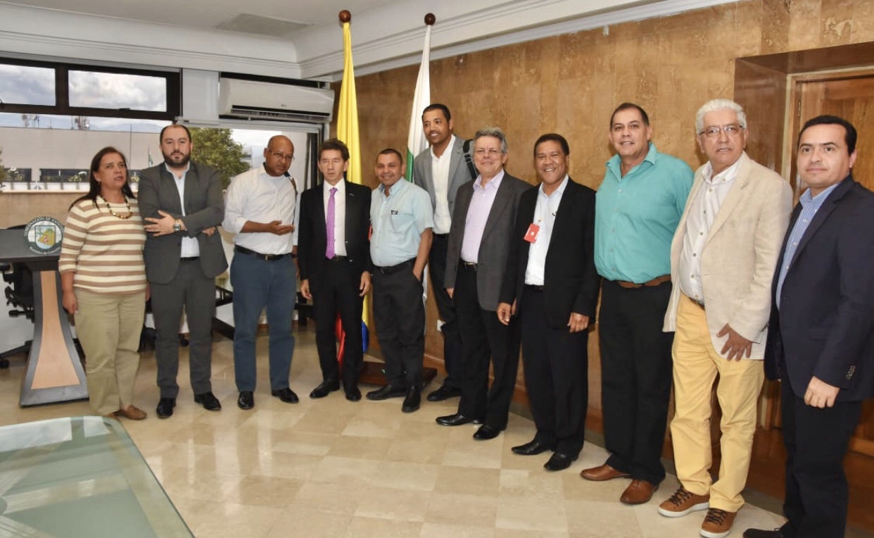 ANI, Gobernación de Antioquia y Alcaldes de Urabá logran acuerdo para instalación de peajes
