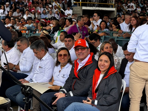 Con la presentación del proyecto vial El Estanquillo-Popayán, la ANI acompañó al presidente Petro a la firma del Pacto Cauca 