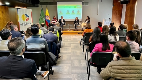 La sostenibilidad: eje fundamental de la operación del sector aéreo en Colombia