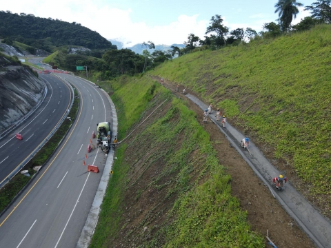 Más de 6.500 personas y un gran despliegue tecnológico disponen las concesiones viales para atender movilización vehicular de colombianos en Semana Santa