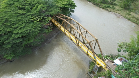 Lista la adecuación del puente férreo sobre el Río La Vieja para paso peatonal