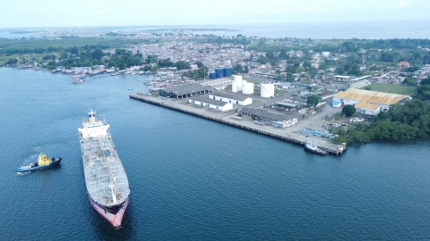 El Puerto de Tumaco, concesionado por la Agencia Nacional de Infraestructura, se convierte en la única opción de abastecimiento con el sur del país tras la emergencia en la vía Panamericana