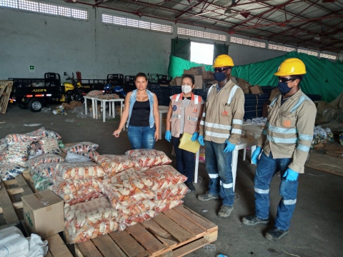 La solidaridad llega a corredores férreos con entrega de más de 14 toneladas de alimentos