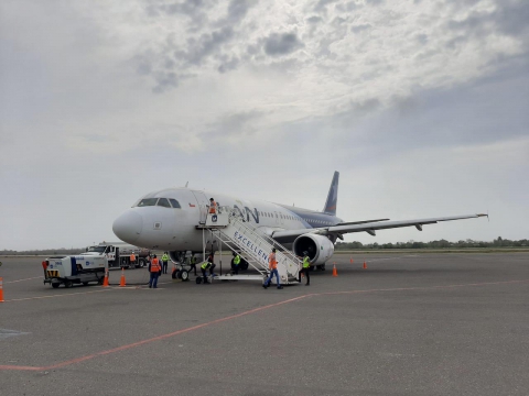 EN EL ÚLTIMO MES, SE HAN TRANSPORTADO MÁS DE 37 MIL TONELADAS DE CARGA POR AEROPUERTOS CONCESIONADOS