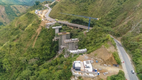 Bancada parlamentaria de Antioquia, Ministerio de Transporte, ANI e INVÍAS se articulan para avanzar en el Compromiso por Colombia 