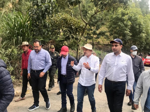 ANI viabiliza recursos para atender obras en puntos críticos en el proyecto Perimetral de Oriente de Cundinamarca 