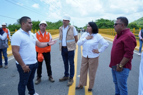 Ministerio de Transporte, ANI y concesión Ruta Costera evalúan acciones por afectaciones en el acceso al puente Juan de Acosta
