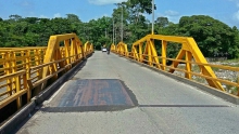 Concesión Vial de los Llanos reparará losa del puente sobre el río Guamal