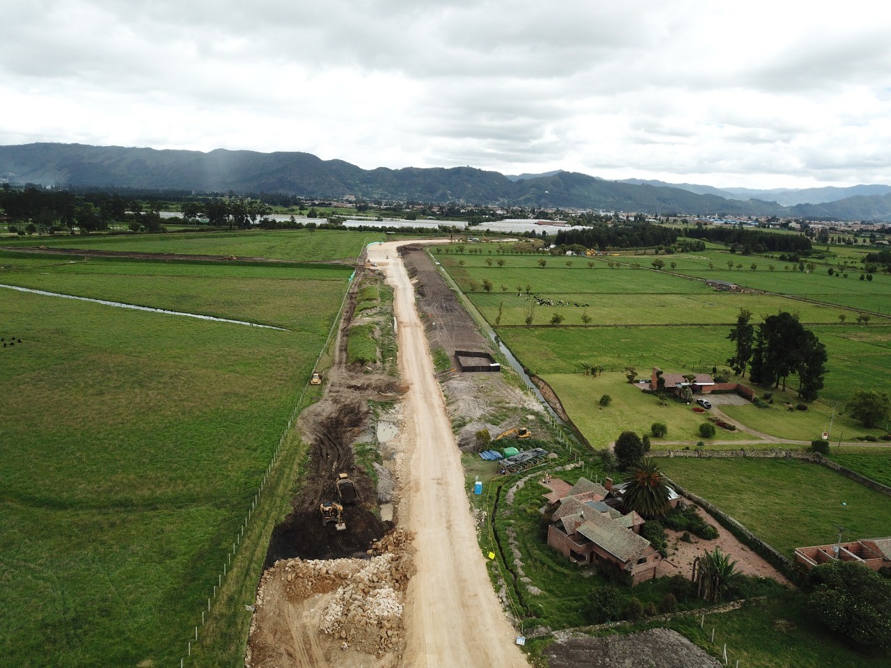 Ampliación de Autopista Norte y Carretera de los Andes estarán listas en el 2020: ANI