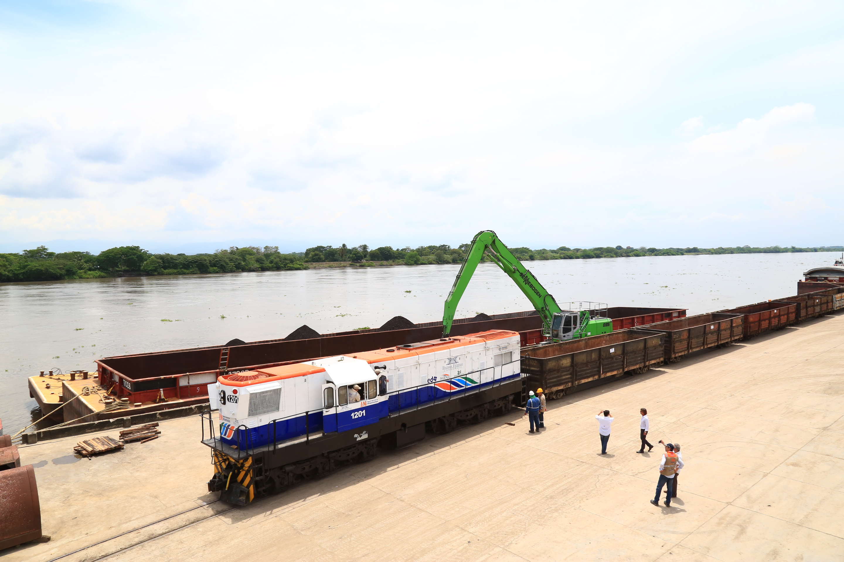 ANI lideró exitosa operación por río, tren y carretera, desde Barranquilla a Tocancipá ANI lideró exitosa operación por río, tren y carretera, desde Barranquilla a Tocancipá