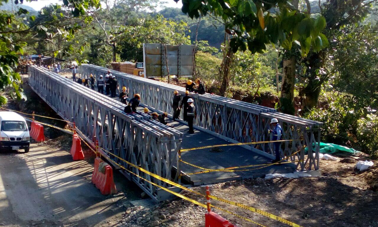 Termina instalación del puente metálico en vía Mocoa - Pitalito Termina instalación del puente metálico en vía Mocoa - Pitalito
