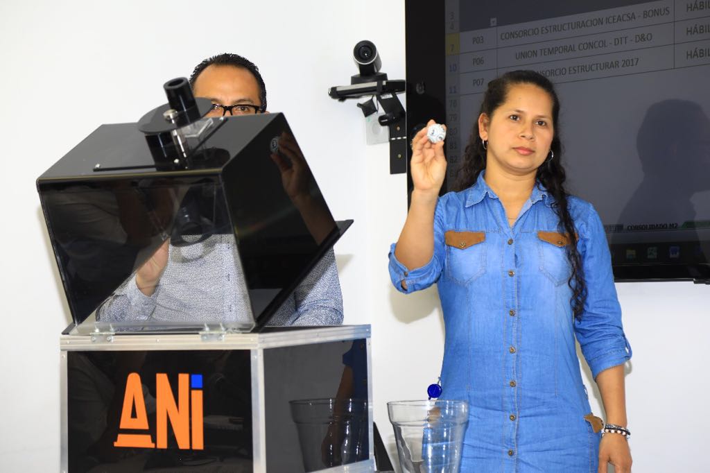 Gobierno Nacional, a través de la ANI, adjudicó la estructuración de los nuevos proyectos de Puerto Salgar-San Roque y de la Malla Vial del Valle del Cauca Gobierno Nacional, a través de la ANI, adjudicó la estructuración de los nuevos proyectos de Puerto Salgar-San Roque y de la Malla Vial del Valle del Cauca