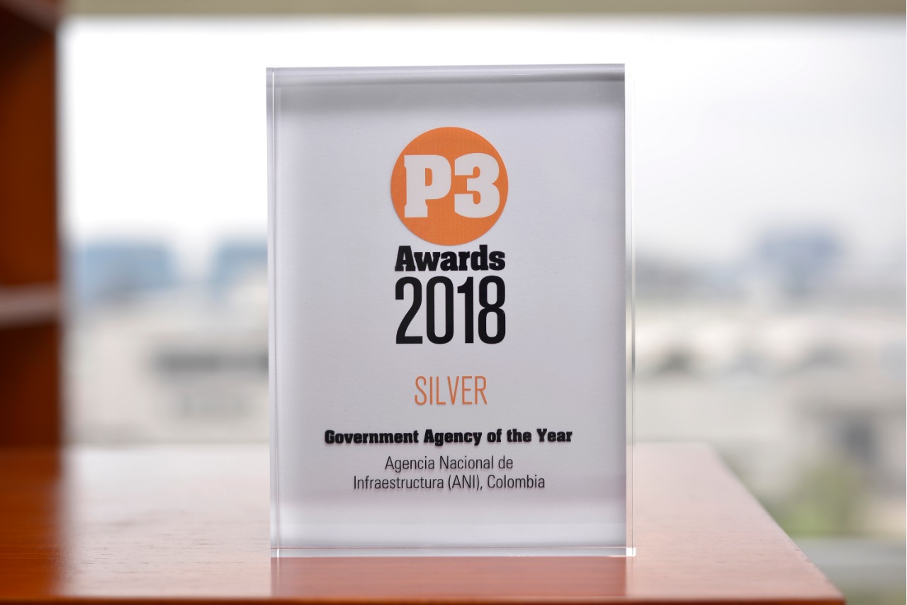 ANI recibe placa de Medalla de Plata como Mejor Agencia del Año, reconocimiento de la publicación P3 Bulletin