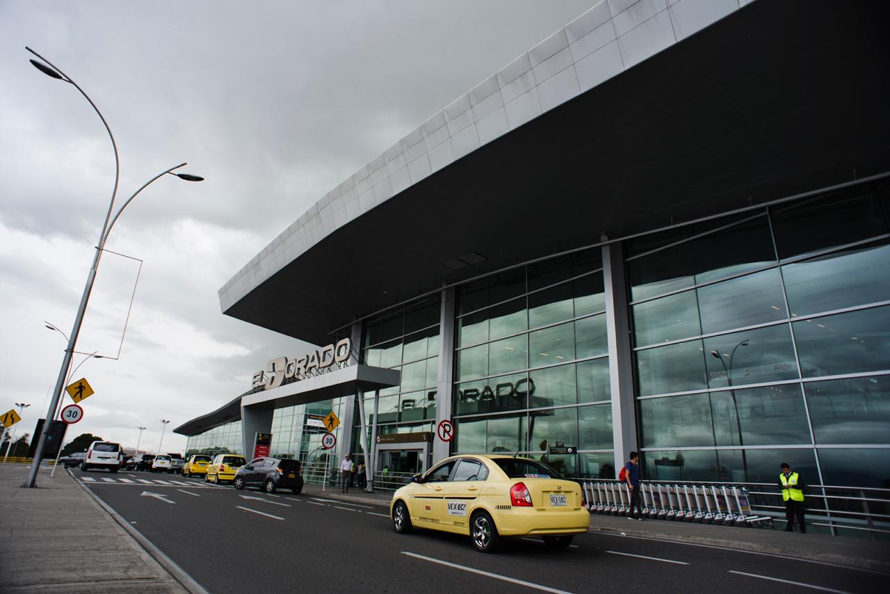 Usuarios del transporte aéreo que viajen desde Bogotá hacia Villavicencio no pagarán tasa aeroportuaria