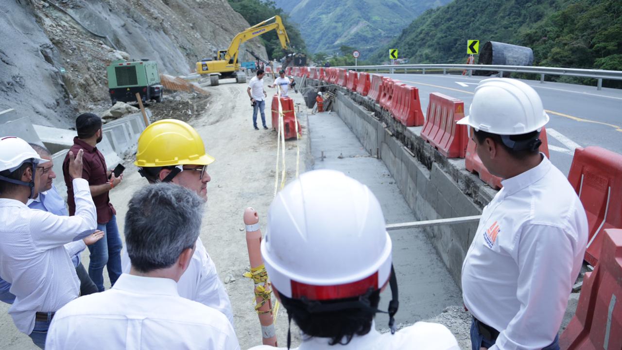 Obras en las terrazas y tablestacado del Km 58 de la vía Bogotá- Villavicencio, avanzan satisfactoriamente