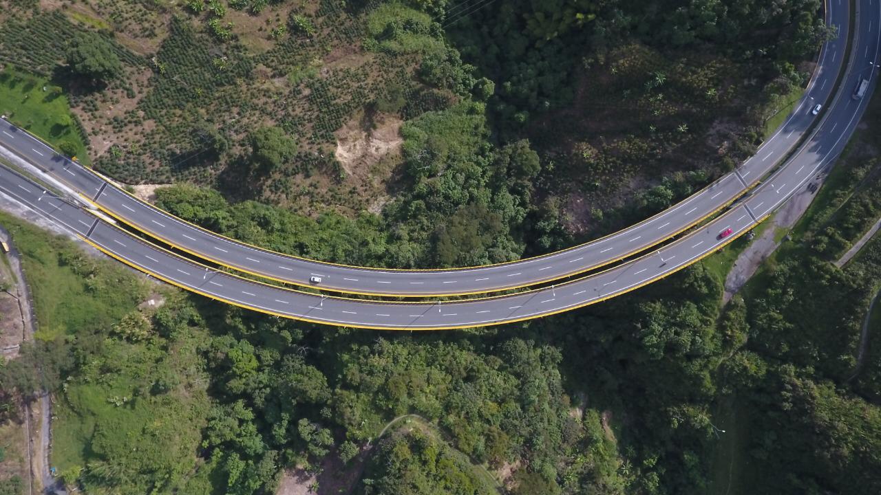 ANI firma acuerdo para adicionar obras en la vía Armenia-Pereira-Manizales